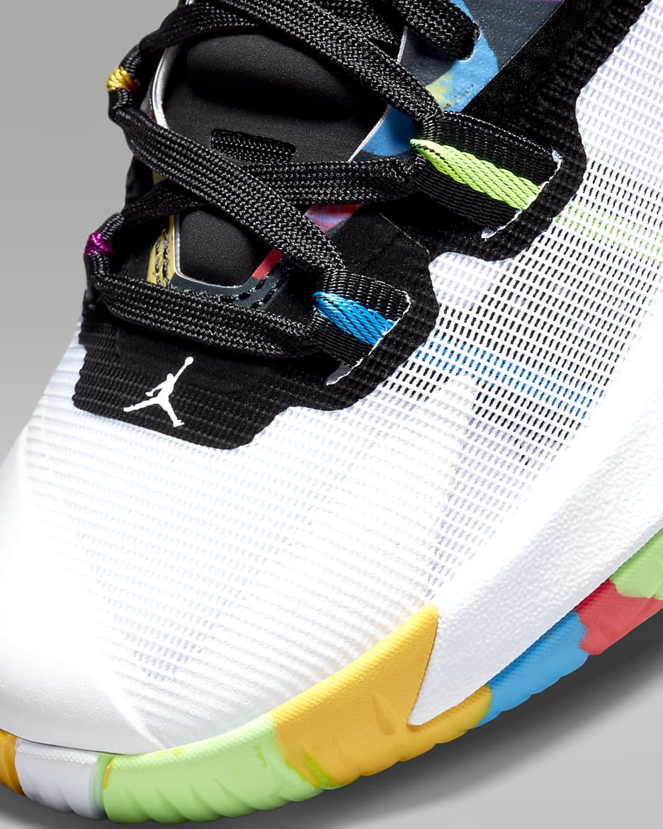 Zion 1 Older Kids Shoes. Nike AU